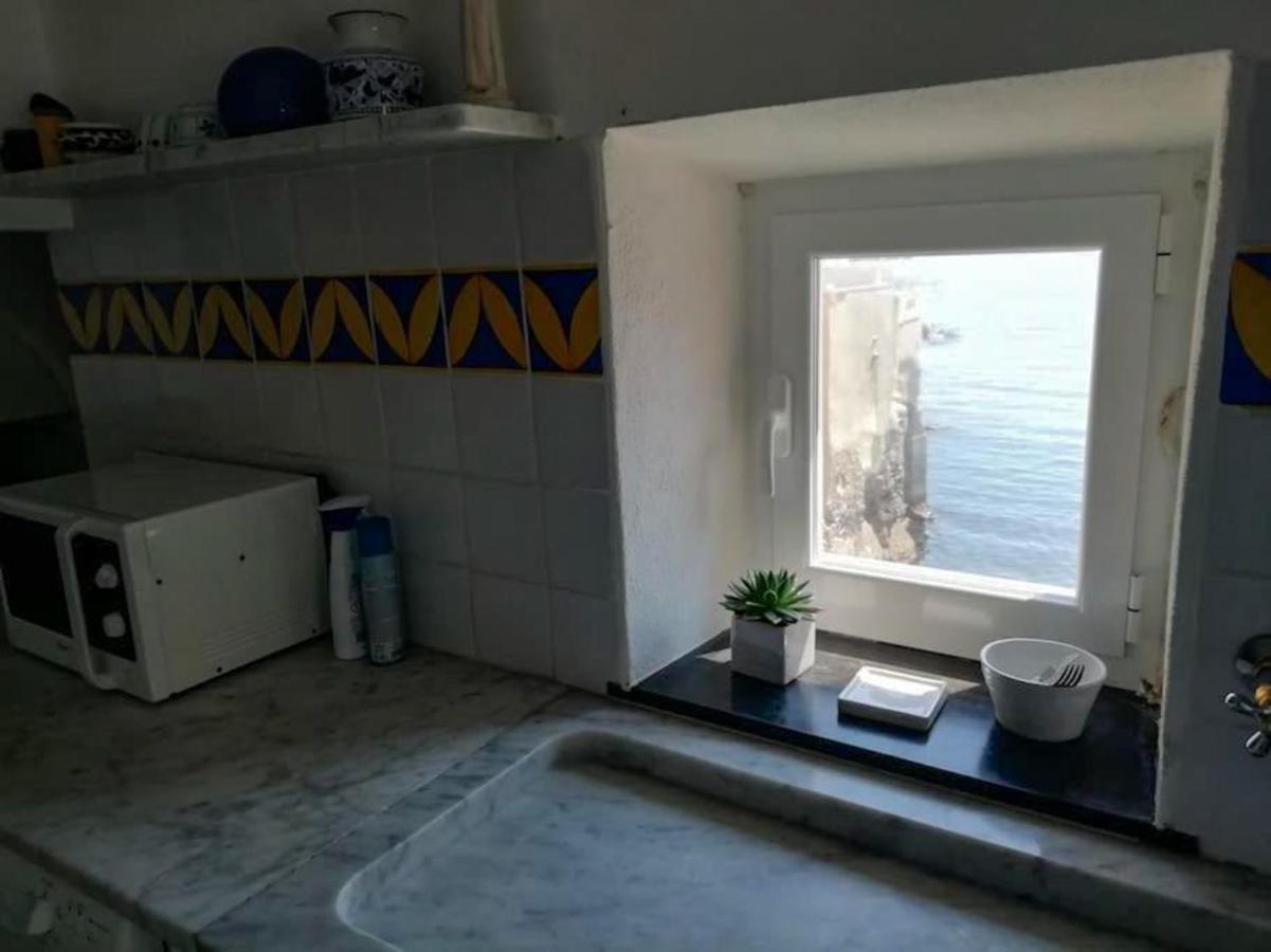 Casa Sulla Spiaggia Di Boccadasse Genua Exterior foto